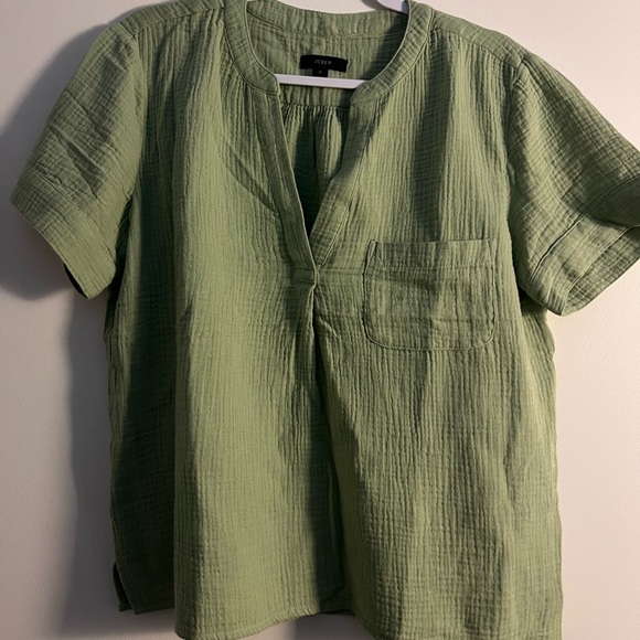 JCrew green linen tee - Picture 1 of 3
